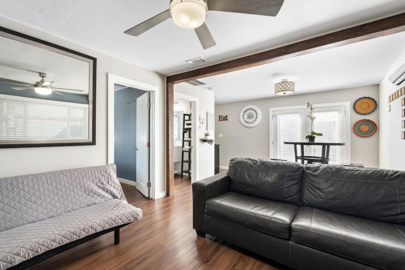 Casita With Beautiful Patio - Unit C * Phoenix